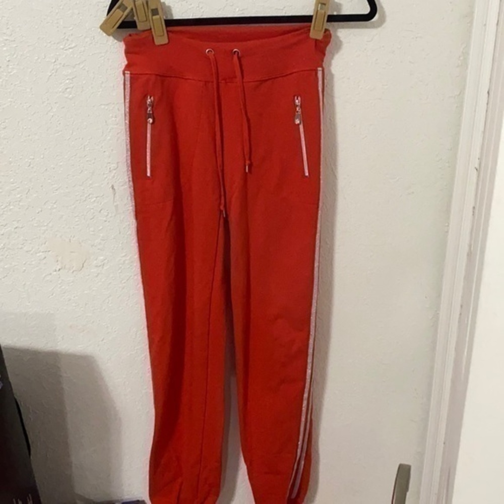 Everlast joggers